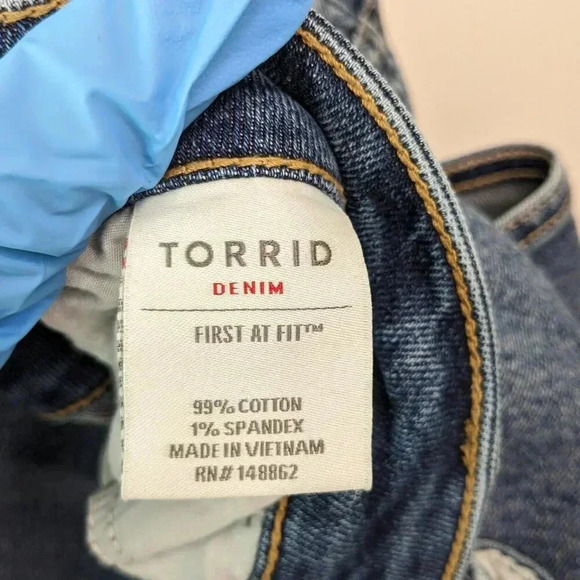 Torrid Denim Womens Plus Size 22T Blue Distressed Ripped Mid-rise Skinny Jeans - Picture 11 of 14